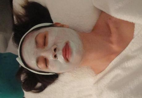 Clarifying facial by Exuviance Club