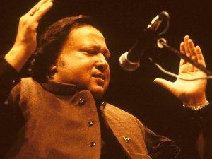 nusrat_fateh_ali_khan-73276afde93d45a334f1445796ca43c697064de5-s51