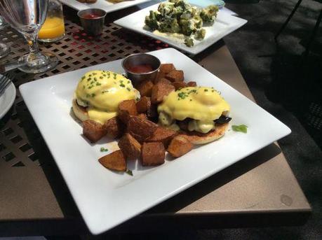 Veggie Benedict