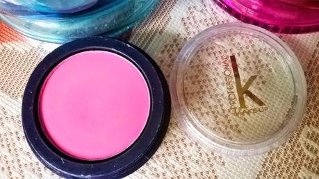 Kosmik Professional Blusher R-21 Review Kosmik Professional Blusher R-21 Review