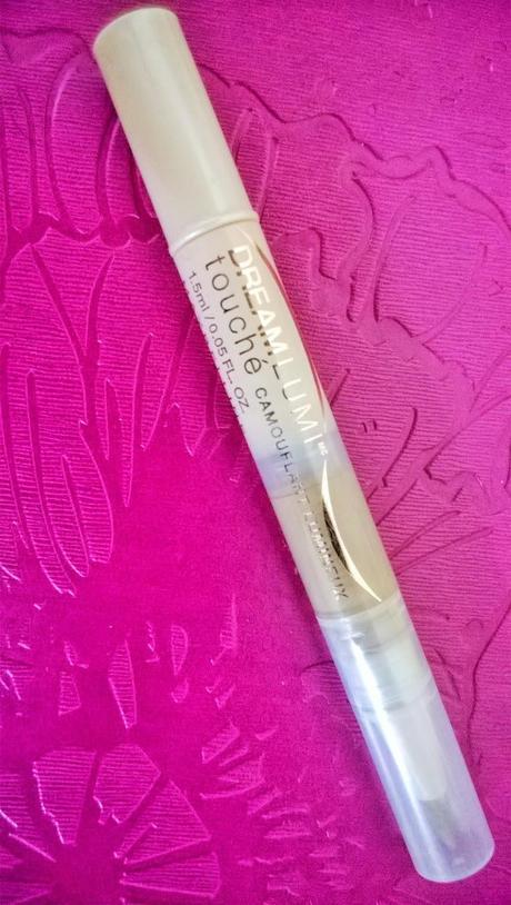 Maybelline DreamLumi Touch Highlighting Concealer Review Maybelline DreamLumi Touch Highlighting Concealer Review