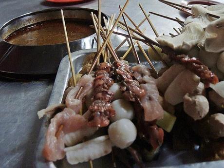 Top 5 Must Try Food in Malacca Ban Lee Siang Satay Celup food items