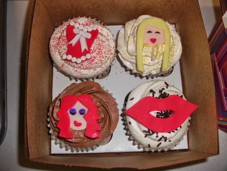 Cupcake Adventures With Flaunt!