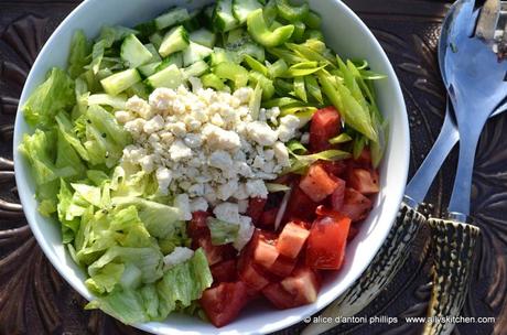 ~iceberg gorgonzola salad~