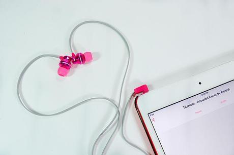 Elephant HD In-ear Pink Headphones