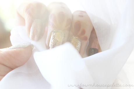 Manicure #1: Textures and Duo-Tones