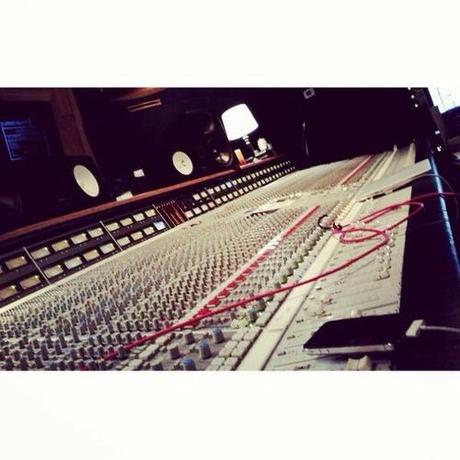 Rihanna Spotted Leaving Studio Session With Chris Martin From Coldplay