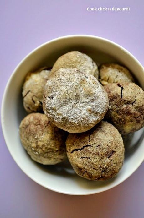 Eggless chocolate crinkle cookies recipe | how to make chocolate crinkles