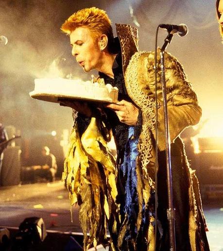Bowie-Mania: How I Found Bowie (And It Changed My Life Forever) - Part I