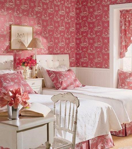 What I Love Wednesday: Twin Beds for Girl's, Boy's, or Guest Rooms