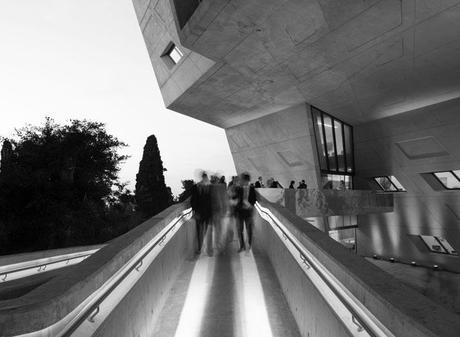 20-zaha-hadid-Issam-Fares-Institute-for-Public-Policy-and-International-Affairs-at-the-American-University-of-Beirut