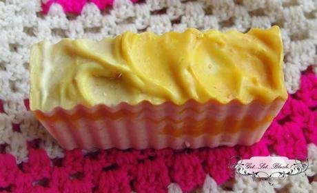 Gia Bath and Body Works Papaya Creme' Silk Soap Review