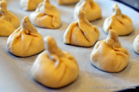 Ricotta Dumpling with Raspberry Sauce