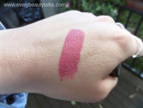 Product Review: M.A.C Please Me Lipstick