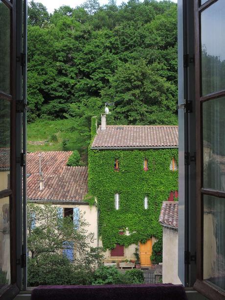 Desde la ventana de mi habitación.