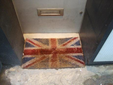 In & Around London… Red, White & Blue