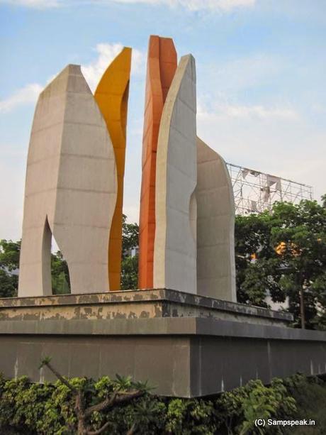 landmarks of Chennai - 'flame thrower' at OMR (Rajiv Gandhi Salai)