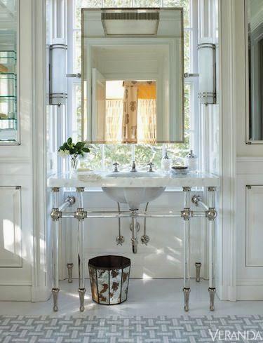 Focus on Bathrooms: 30 New Designs in Whites and Creams (and One Awesome Blue One)