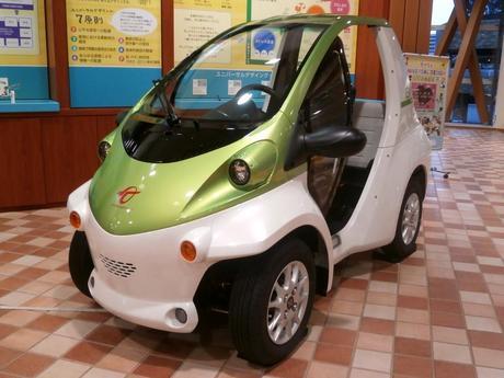 Toyota COMS ultra-compact electric vehicle