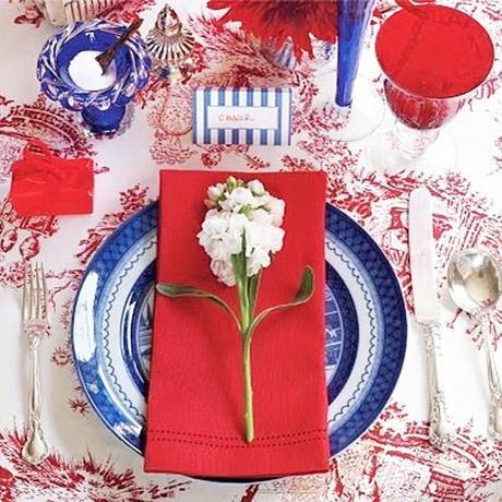 july-4th-table-toile