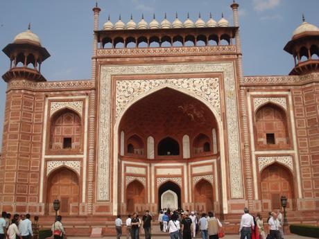 Just outside the Taj Mahal gates
