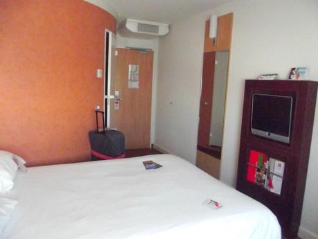 Where I stayed: Paris on a Budget