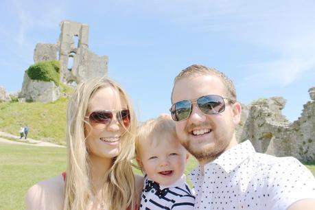 corfe castle, corfe castle ruins, corfe castle dorset, family days out