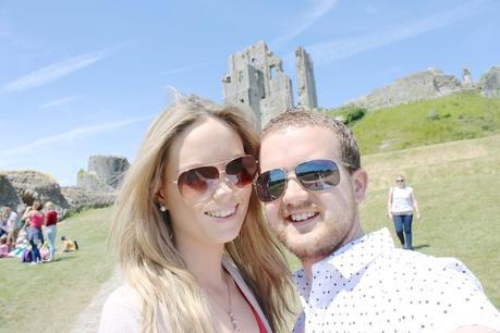 corfe castle, corfe castle ruins, corfe castle dorset, family days out