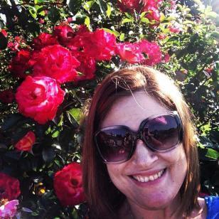 RoseGarden_Julie