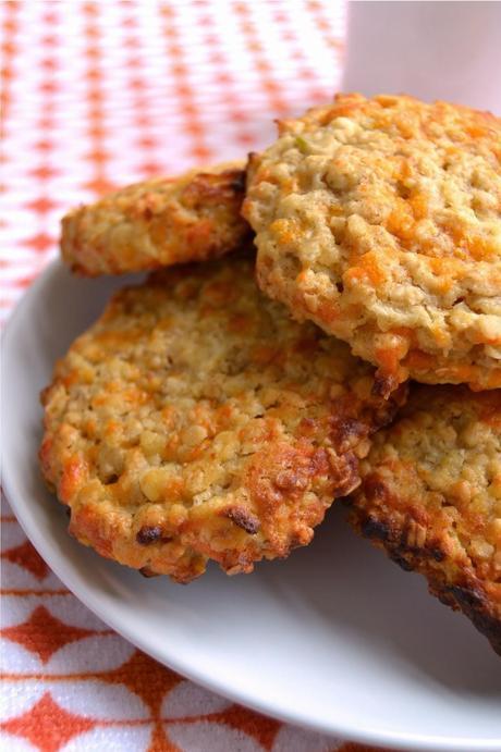 cheddar-cheese-apple-cookies