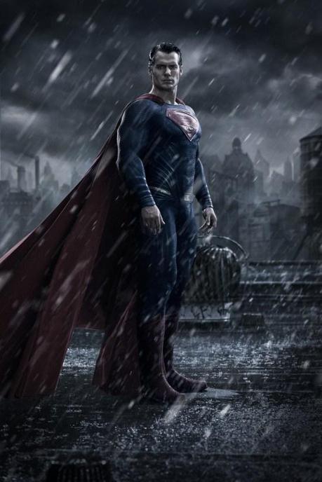 Superman-Batman-v-Superman-photo-HR-550x823