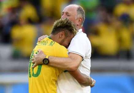 Felipao comforting a weeping Neymar (www.goal.com)