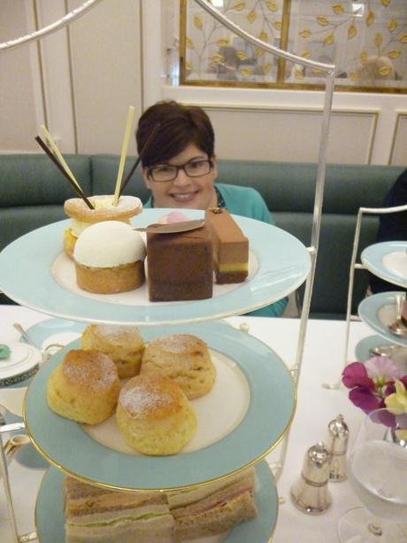 Afternoon Tea Cakes - Fortnum and Mason