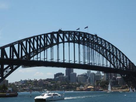 P1110125 シドニーで穏やかな潮風に包まれて / The ocean breeze blows in Sydney