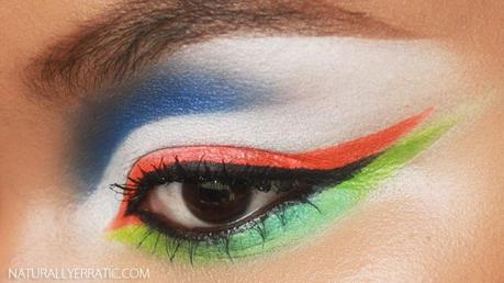 festival makeup, neon makeup, neon blue makeup, neon green makeup, rave makeup