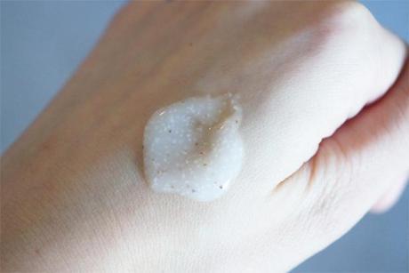 Review of the Dirty Works Coconut Scrub and Body Butter dirty works coconut scrub