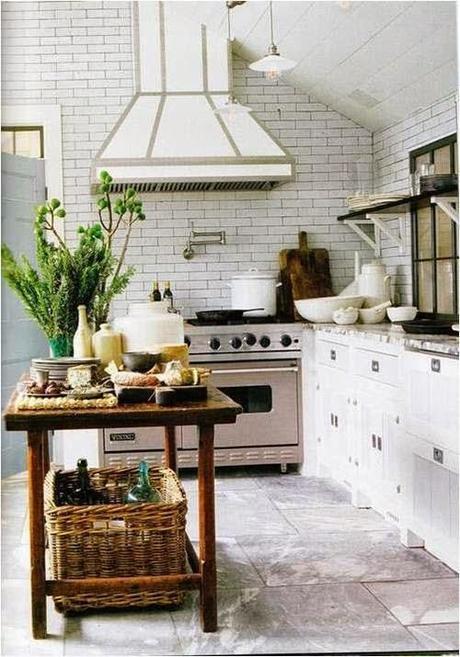 Lots of Weekend Goodies - Enjoy!