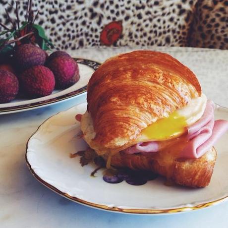 Processed with VSCOcam with f2 preset