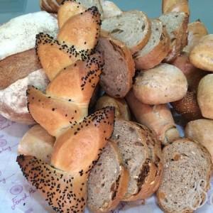 French_Bakery_Fanar_Bread_Lebanon10