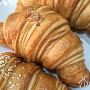 French_Bakery_Fanar_Bread_Lebanon07