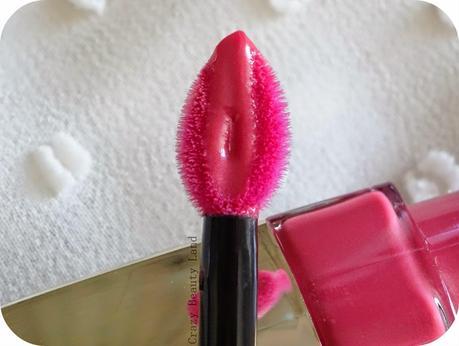 L'Oreal Shine Caresse Lip Color Bella (604) - Review and Swatch