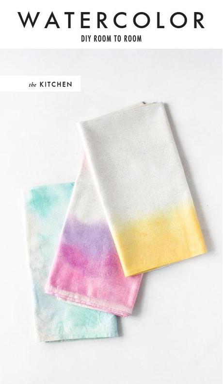 DIY watercolor napkins by Brittni of Paper and Stitch