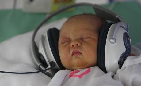 baby headphones 1901292i TEN REASONS YOU HAVE TO GO TO 4KNOTS FESTIVAL THIS YEAR