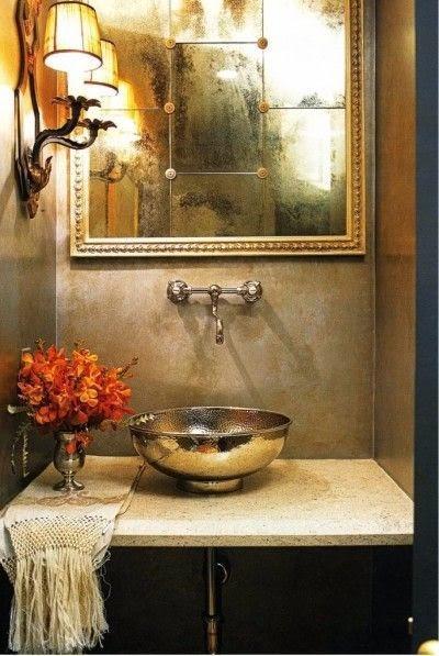 Jewel Boxes: 30 Glitzy and Glamorous Powder Rooms