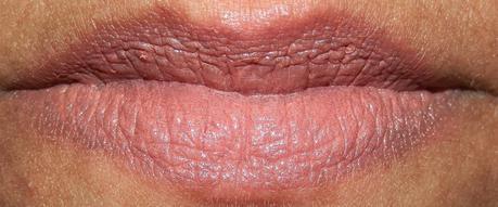 Barry M Lip Paint 165 Just Peach Swatches