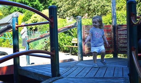 Little Girl in a Big Park!