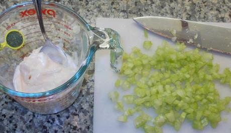 Next, I measured the mayo and added the dill weed (I used a scant 1/4 teaspoon).  As you can see next to my mayo, I also chopped up my veggies.