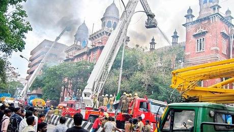 fire at SBI Chennai - property in Safe deposit lockers - no insurance coverage