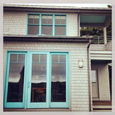 cape-cod-turquoise-windows