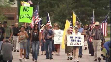 Conservative Groups Protest Central American Children By Marching With Guns